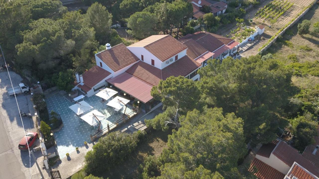 Guardia Dei Mori Hotel Carloforte  Exterior photo